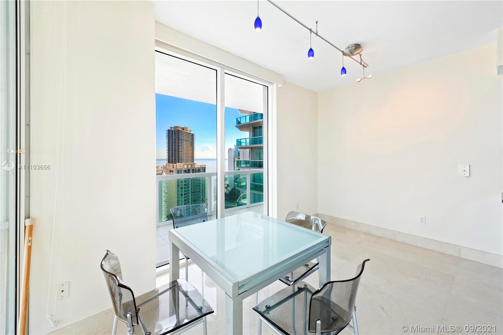 OCEANIA V CONDO - Residential