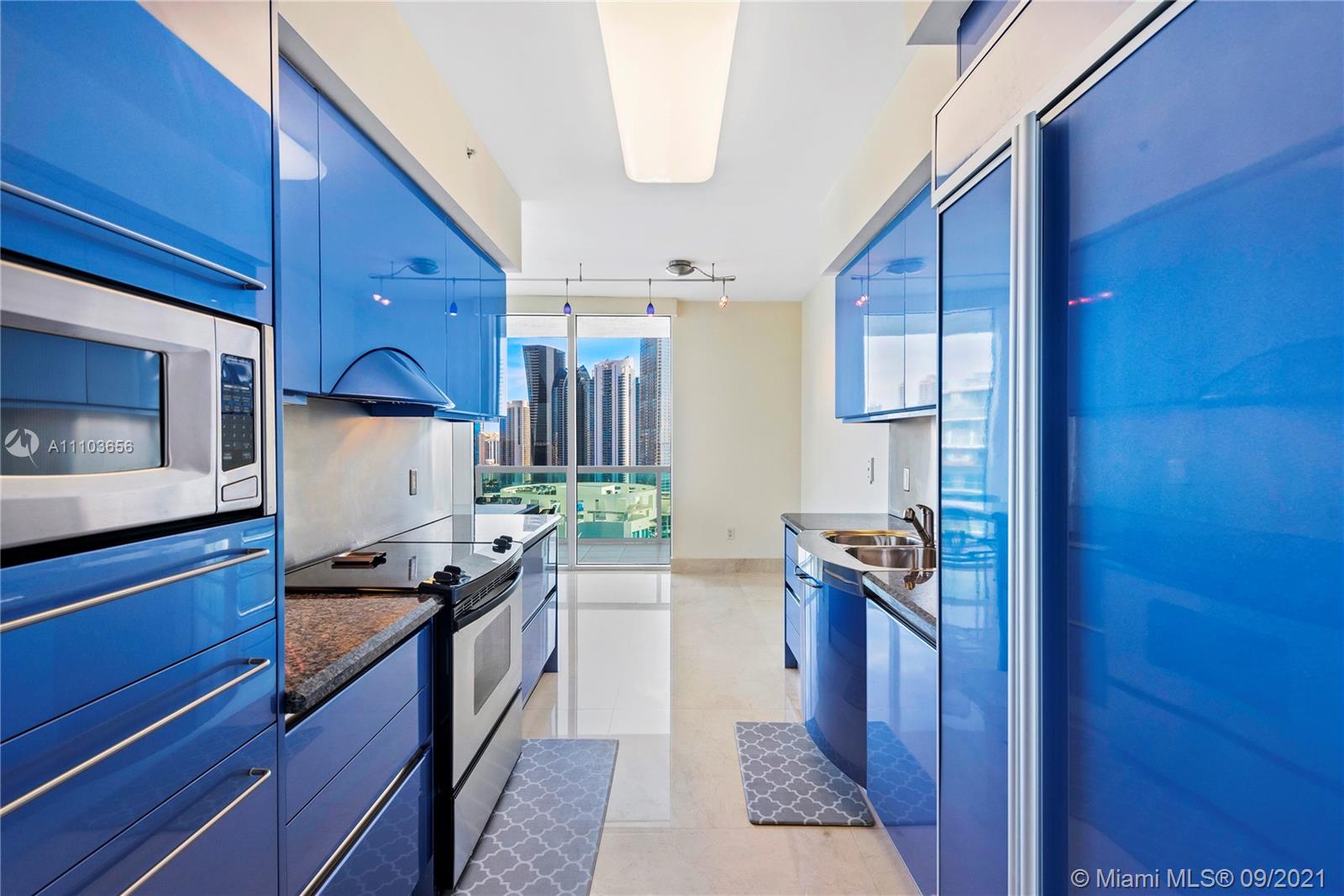 OCEANIA V CONDO - Residential