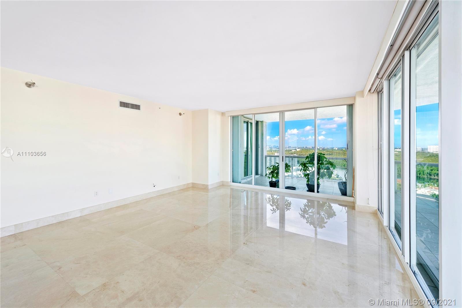 OCEANIA V CONDO - Residential