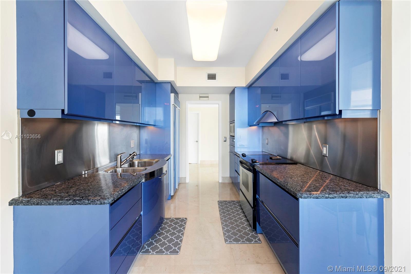 OCEANIA V CONDO - Residential