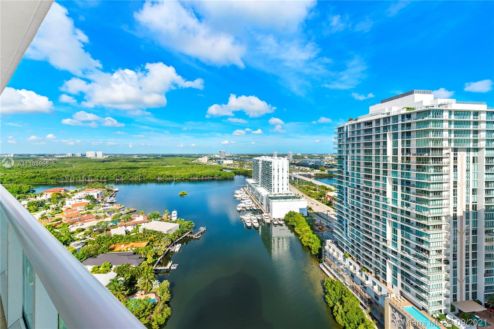 OCEANIA V CONDO - Residential