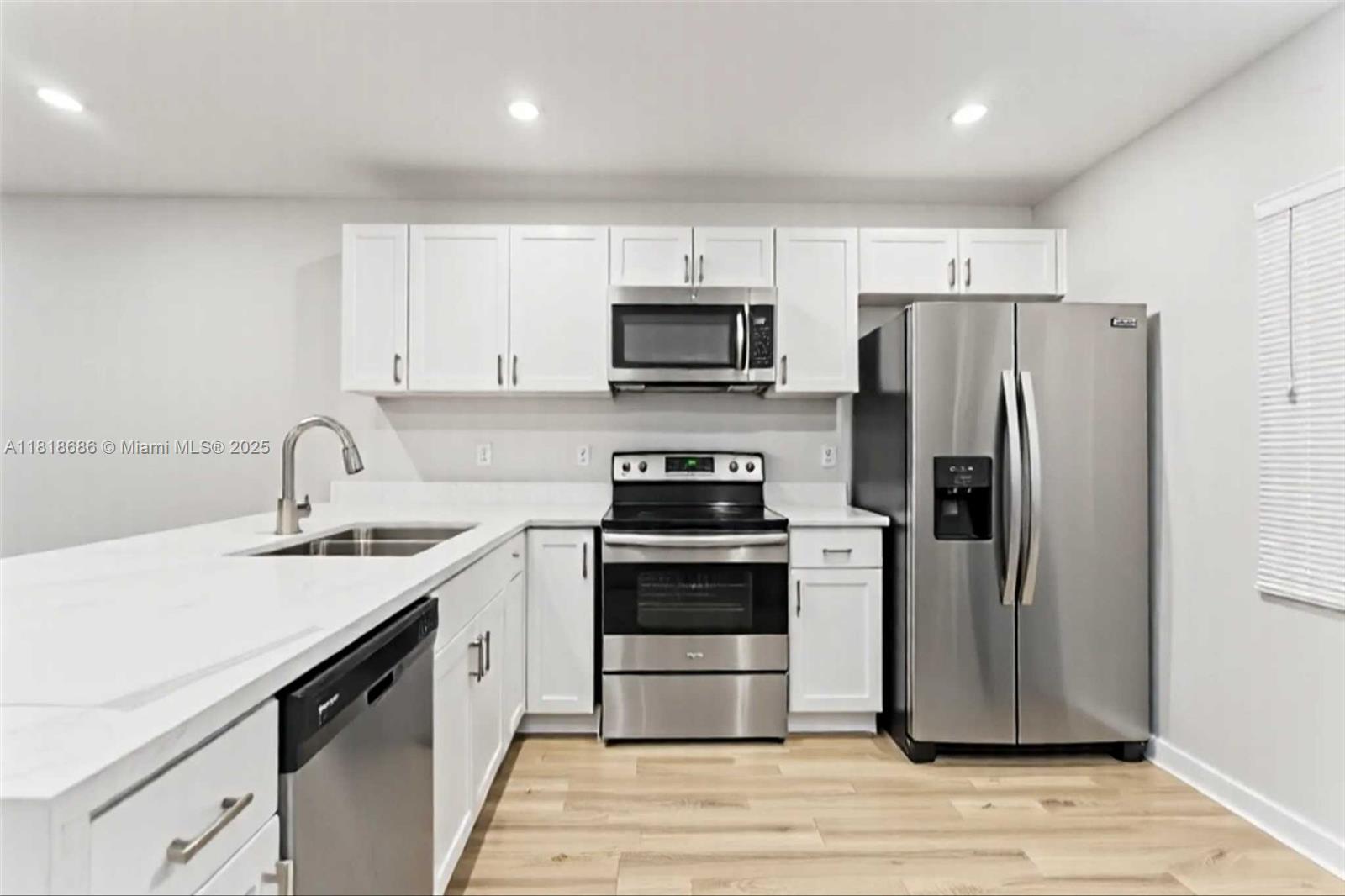 STERLING FIFTY-SIX - Residential