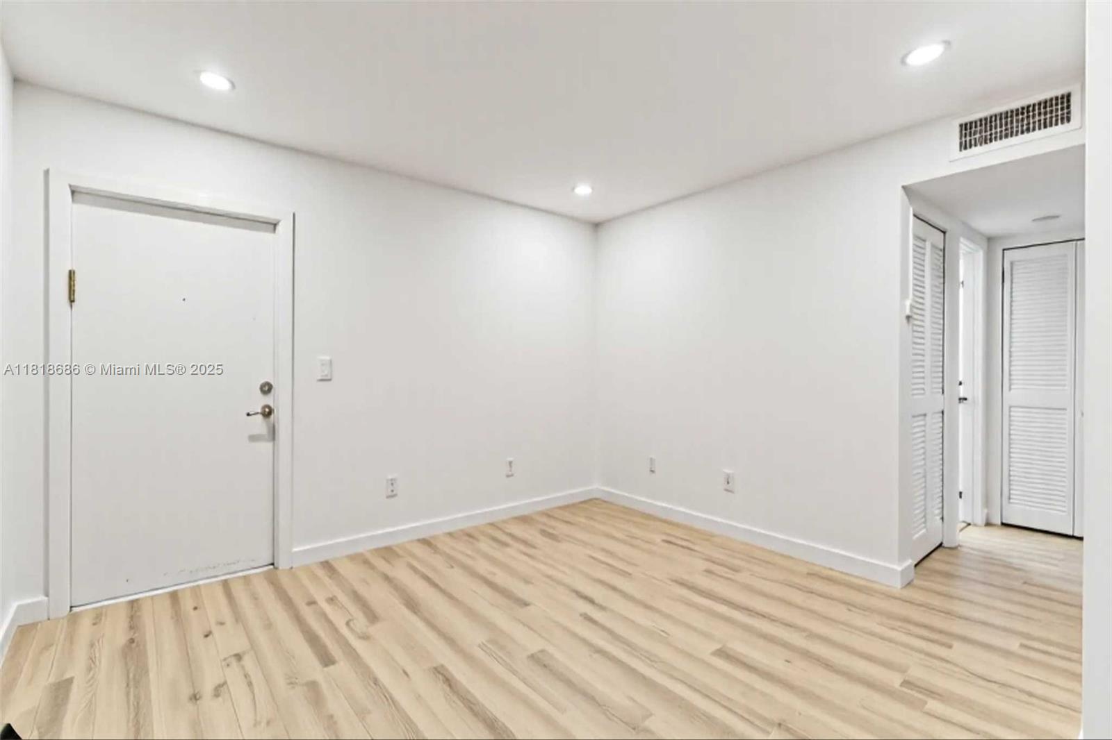 STERLING FIFTY-SIX - Residential