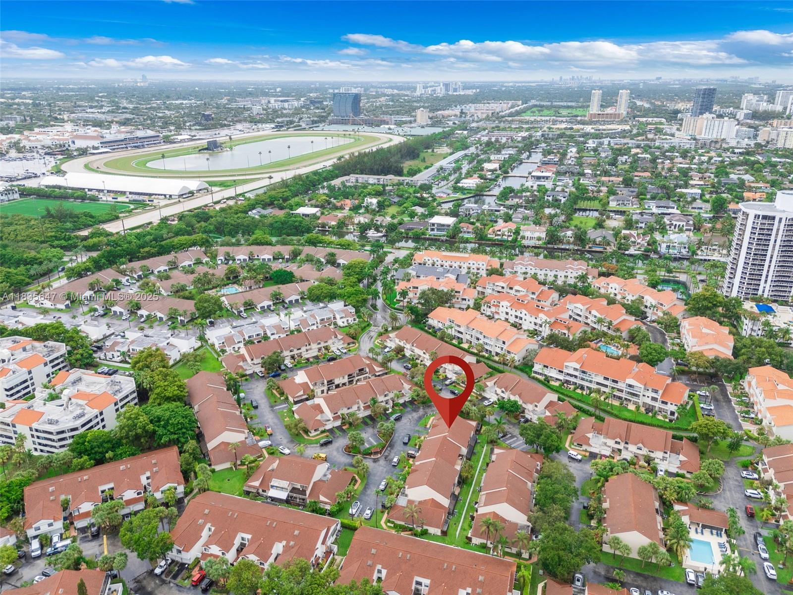 LA MIRAGE OF HARBOR VILG - Residential