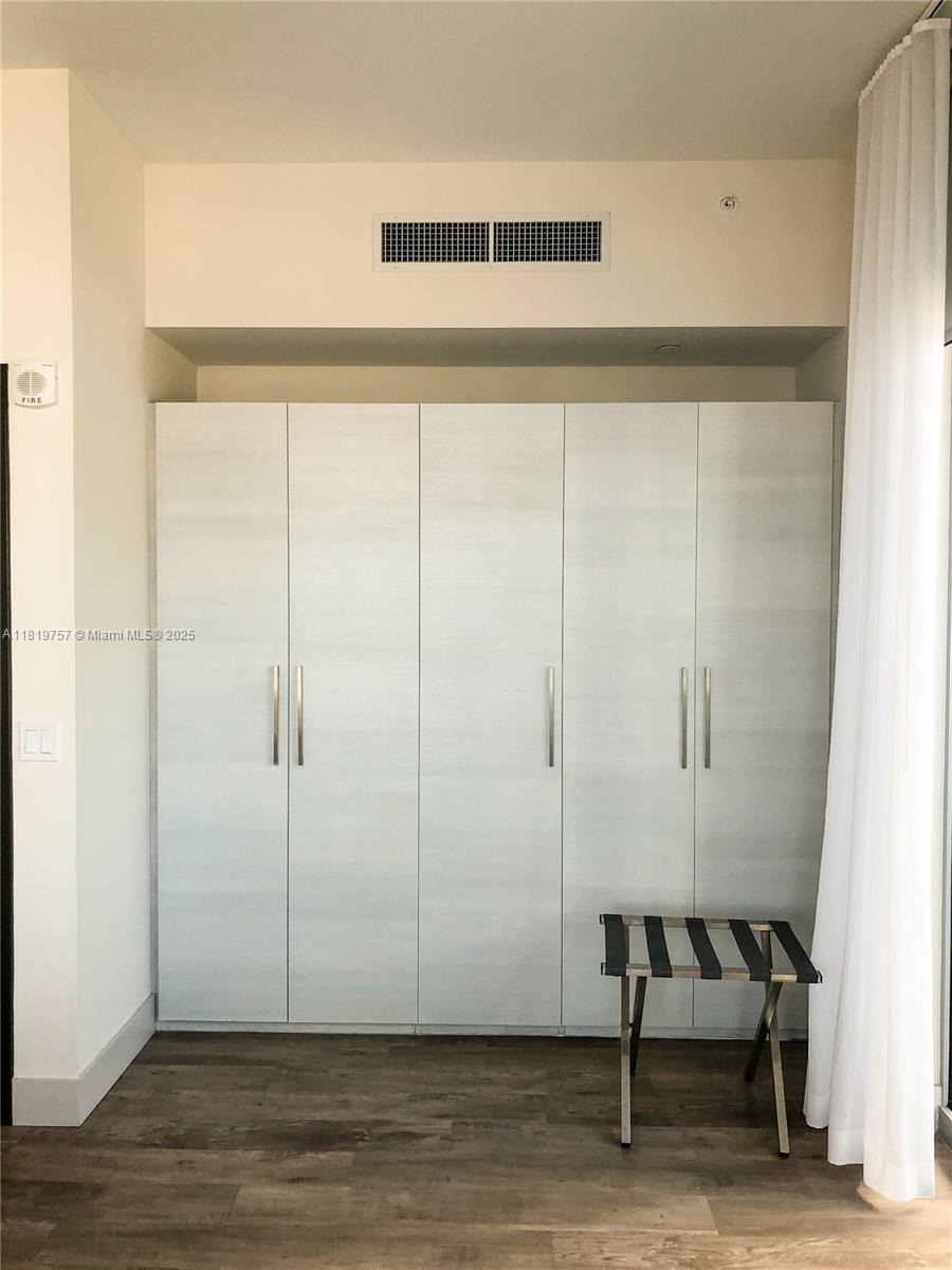 COSTA HOLLYWOOD CONDO - Residential