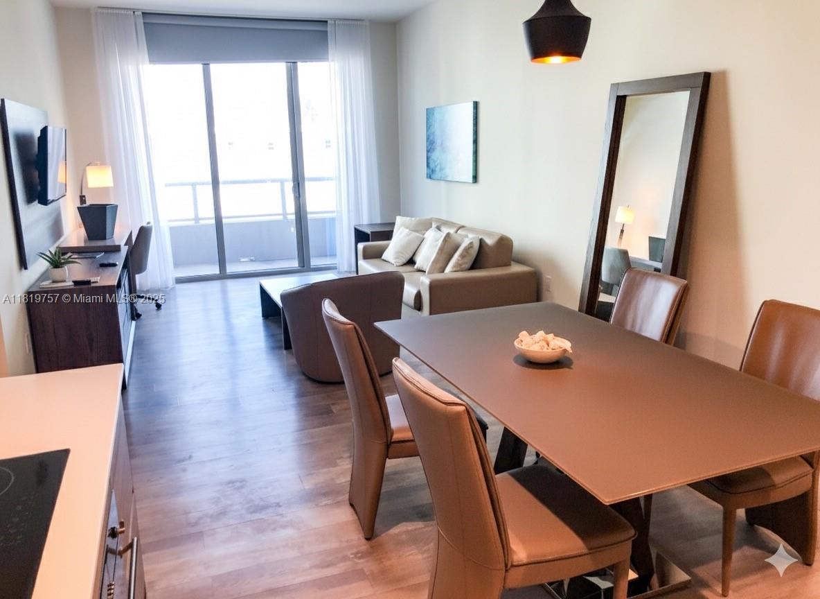 COSTA HOLLYWOOD CONDO - Residential