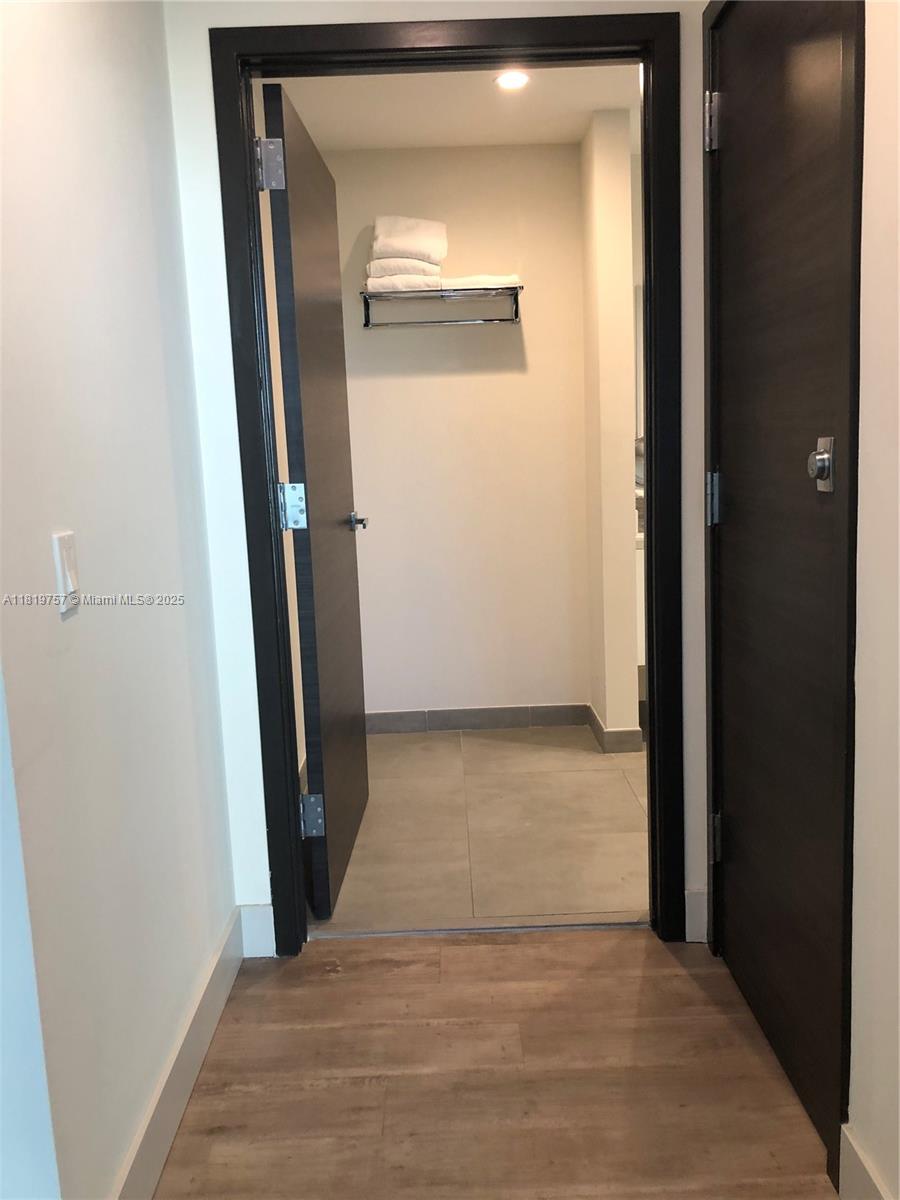 COSTA HOLLYWOOD CONDO - Residential