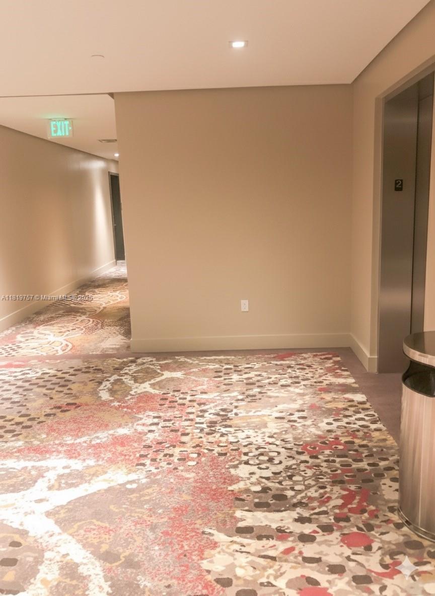 COSTA HOLLYWOOD CONDO - Residential