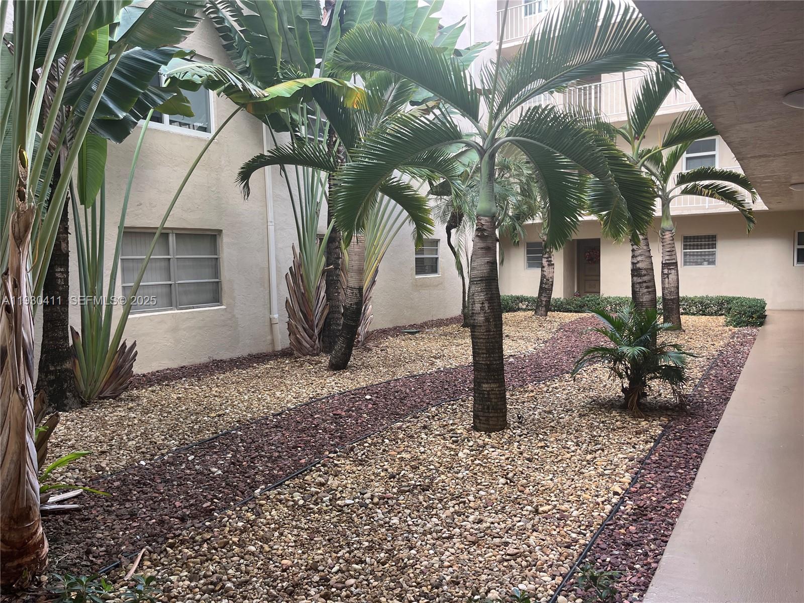 View photos, virtual tours, details... 7725 SW 86th St A1-314