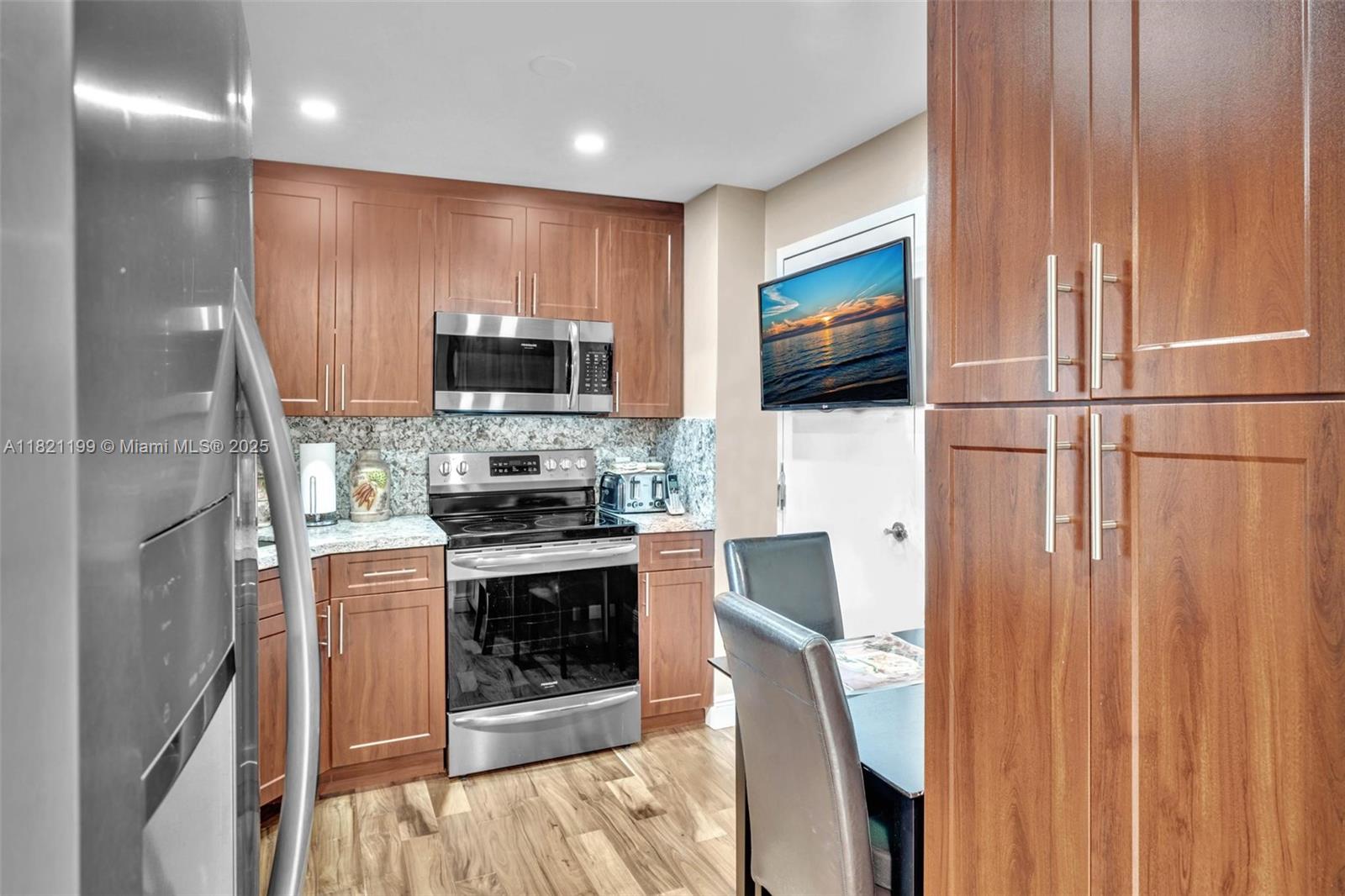 1865 S Ocean Dr 5J