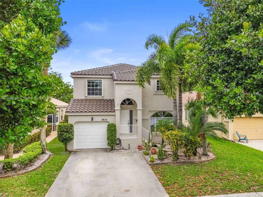 Photo of 7835 Rockport Cir, Lake Worth, FL 33467 (MLS # A11849446)