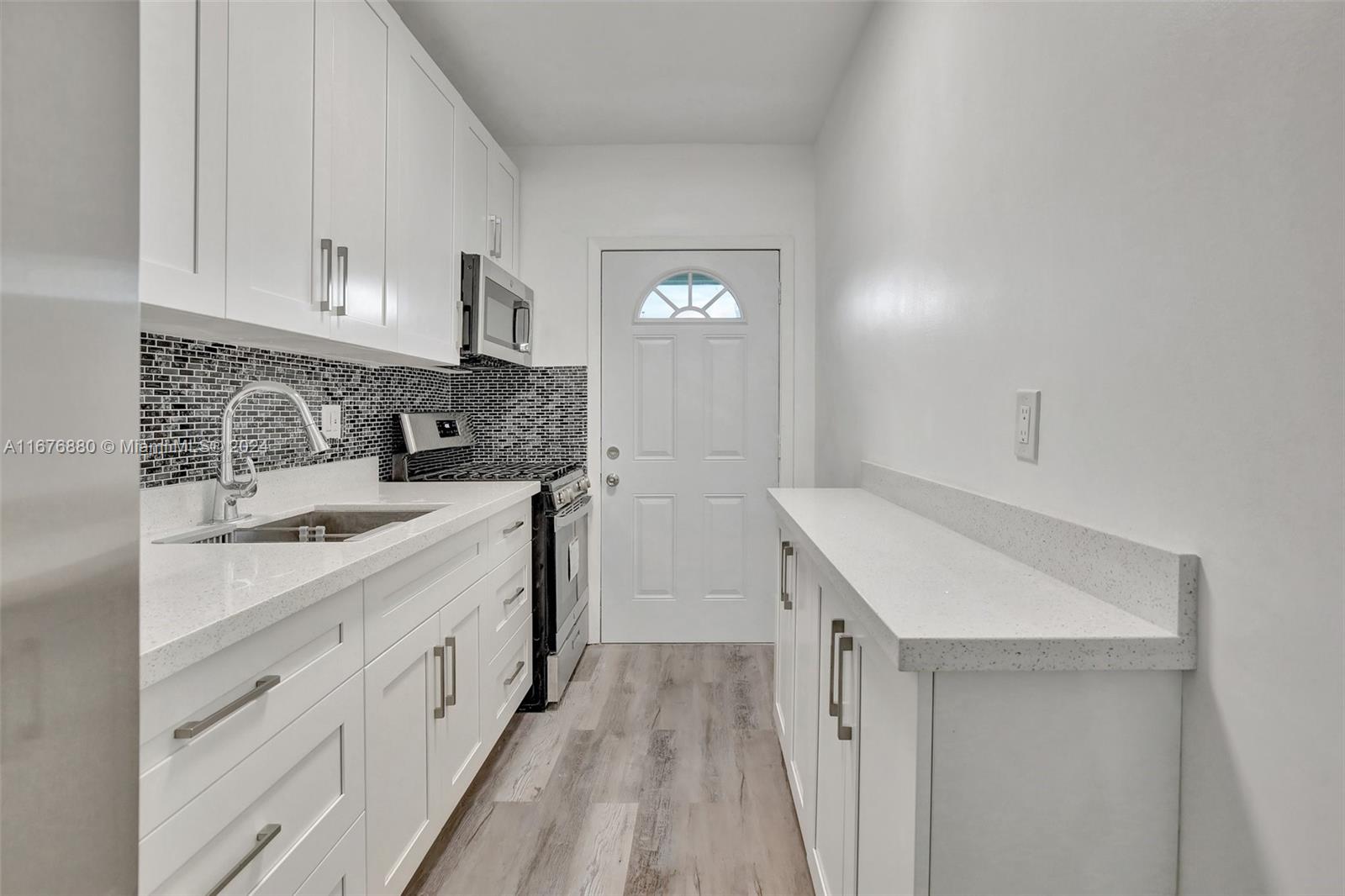 RO-MONT GARDENS ANDOVER C - Residential