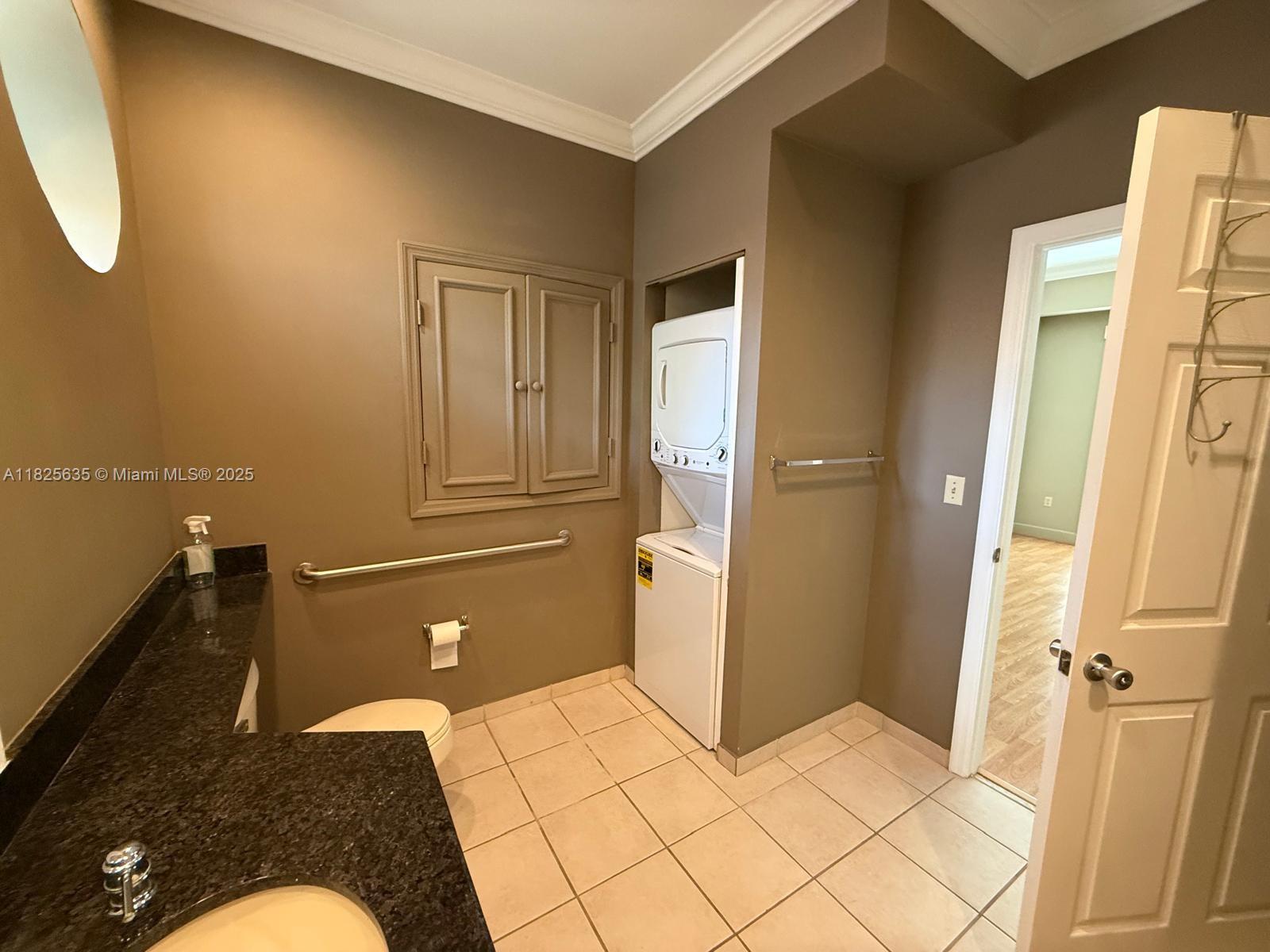 CYPRESS POINTE AT CORAL S - Residential