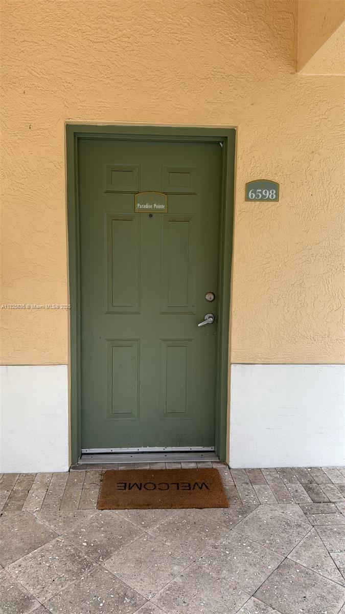 CYPRESS POINTE AT CORAL S - Residential