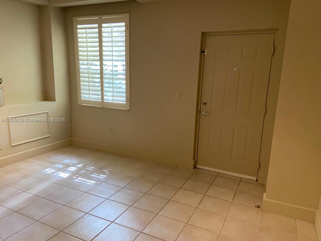 CYPRESS POINTE AT CORAL S - Residential