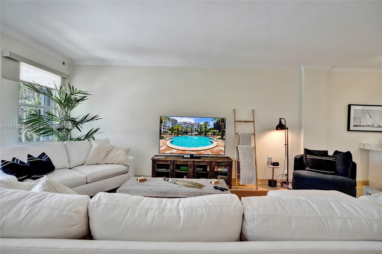 MEDITERRANEAN VILLAGE CON - Residential