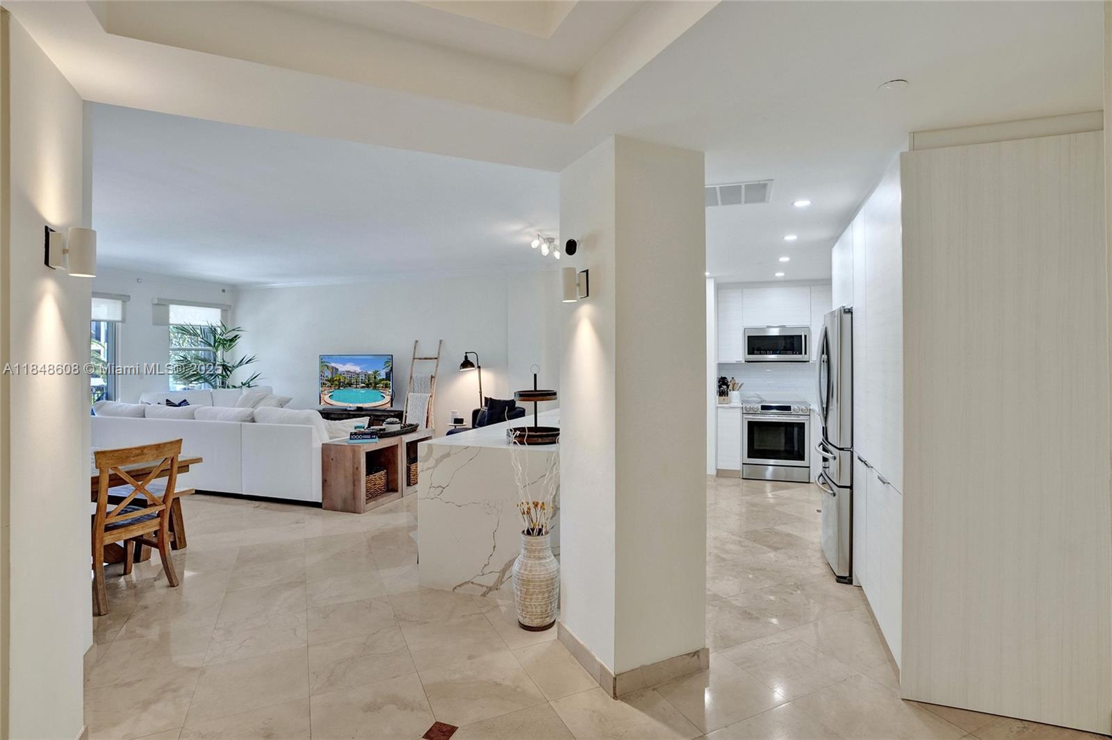 MEDITERRANEAN VILLAGE CON - Residential