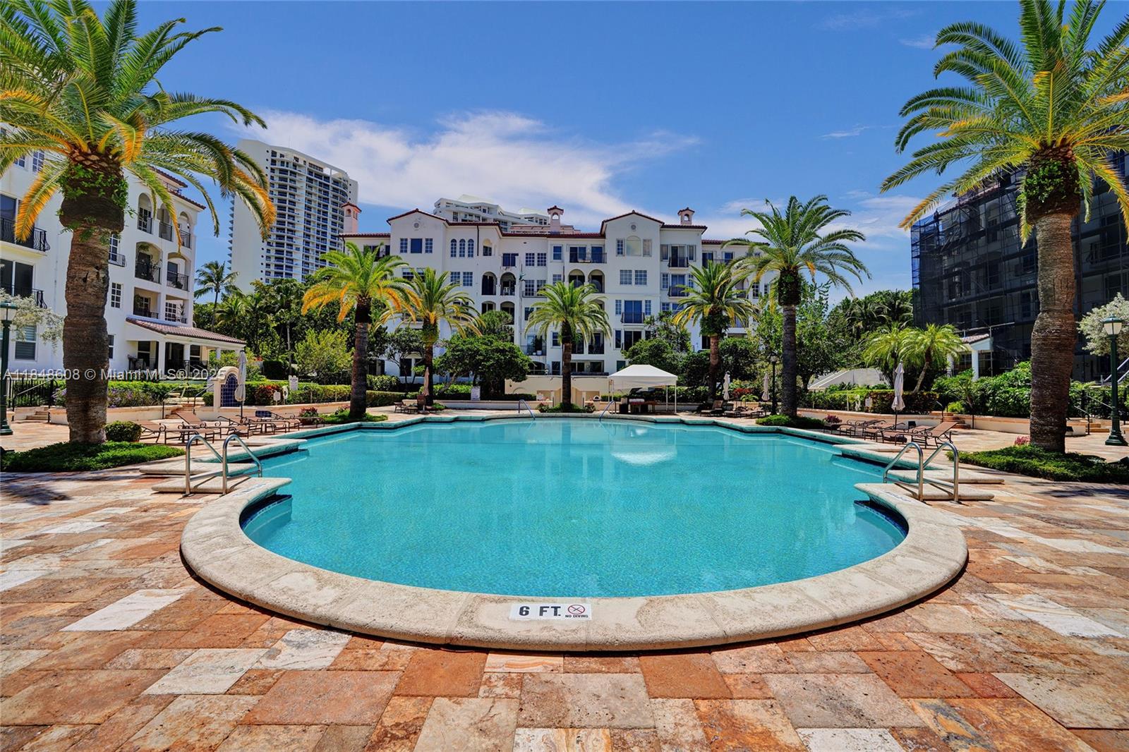 MEDITERRANEAN VILLAGE CON - Residential