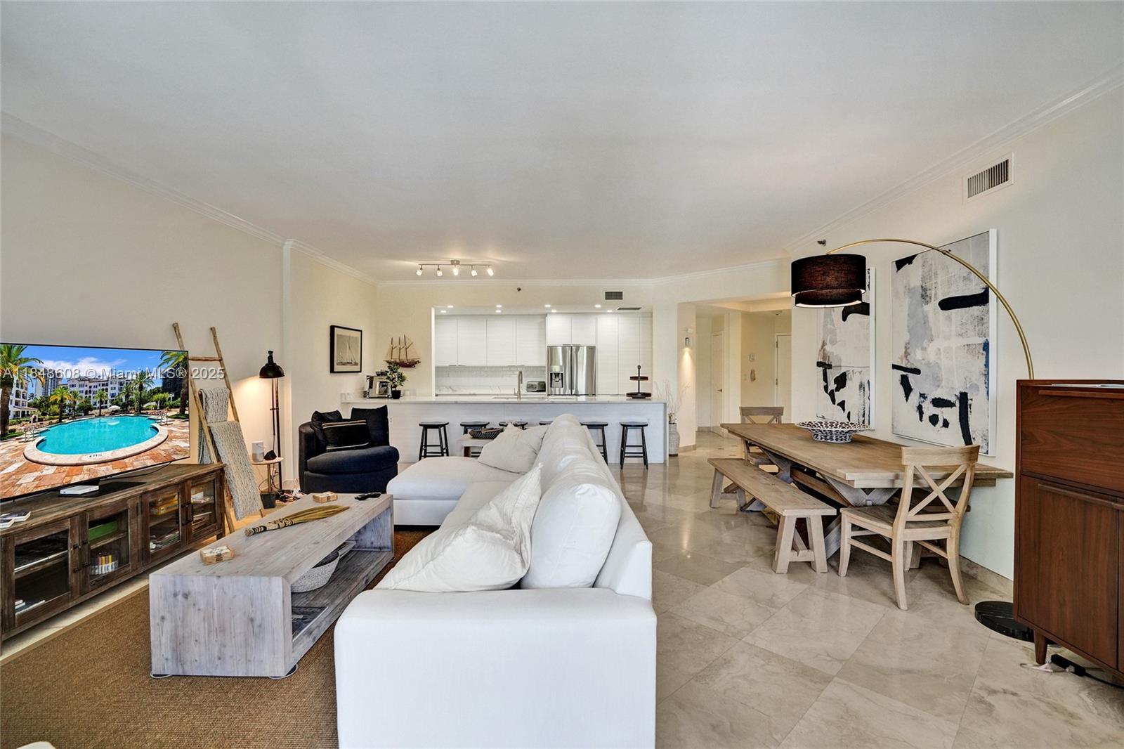 MEDITERRANEAN VILLAGE CON - Residential