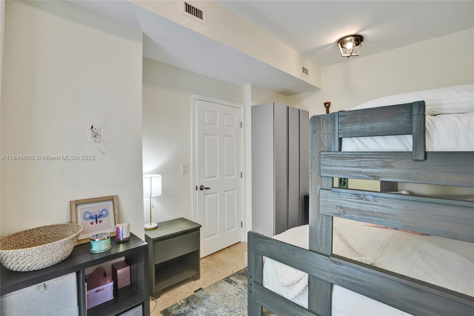 MEDITERRANEAN VILLAGE CON - Residential