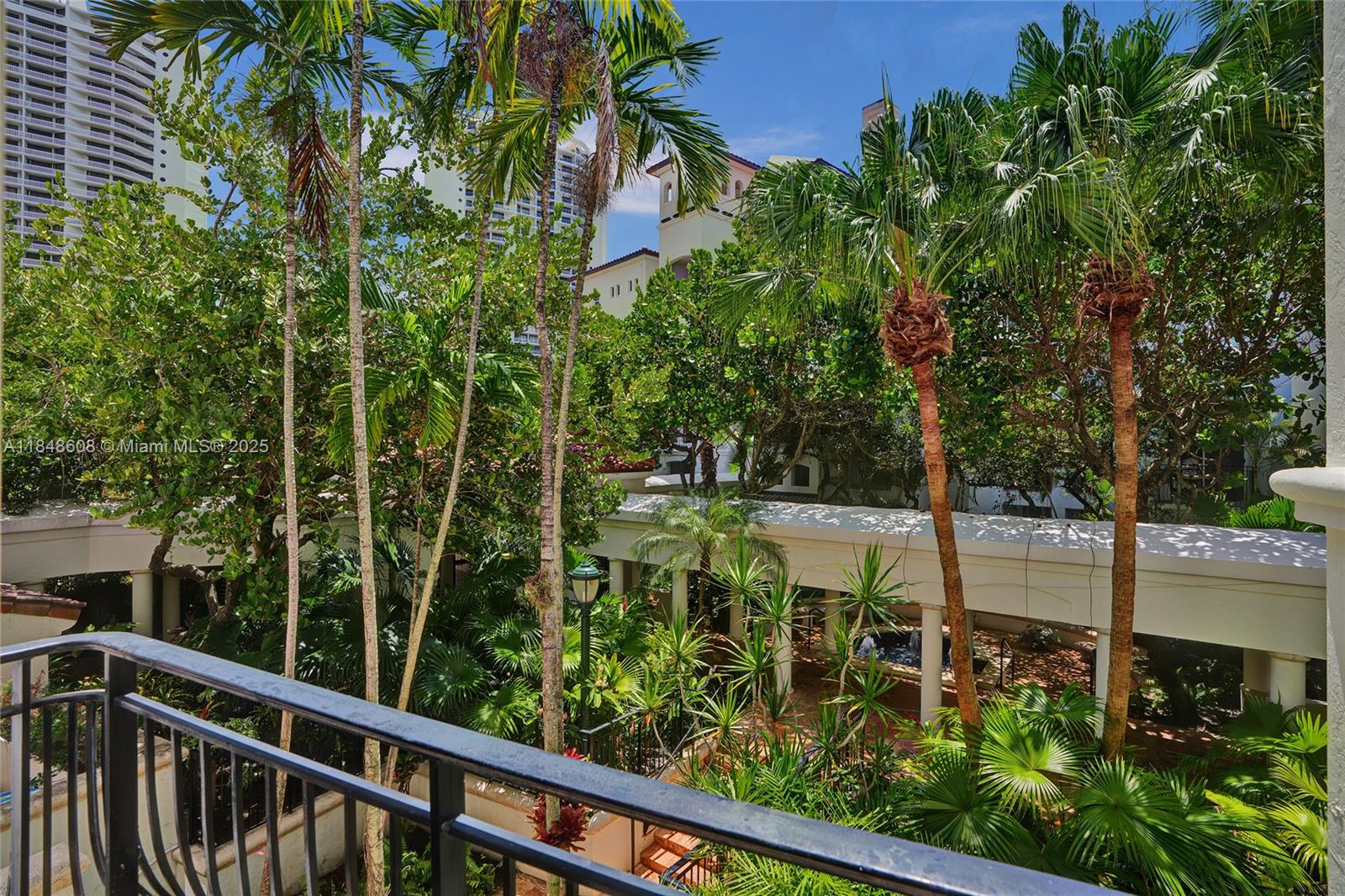 MEDITERRANEAN VILLAGE CON - Residential