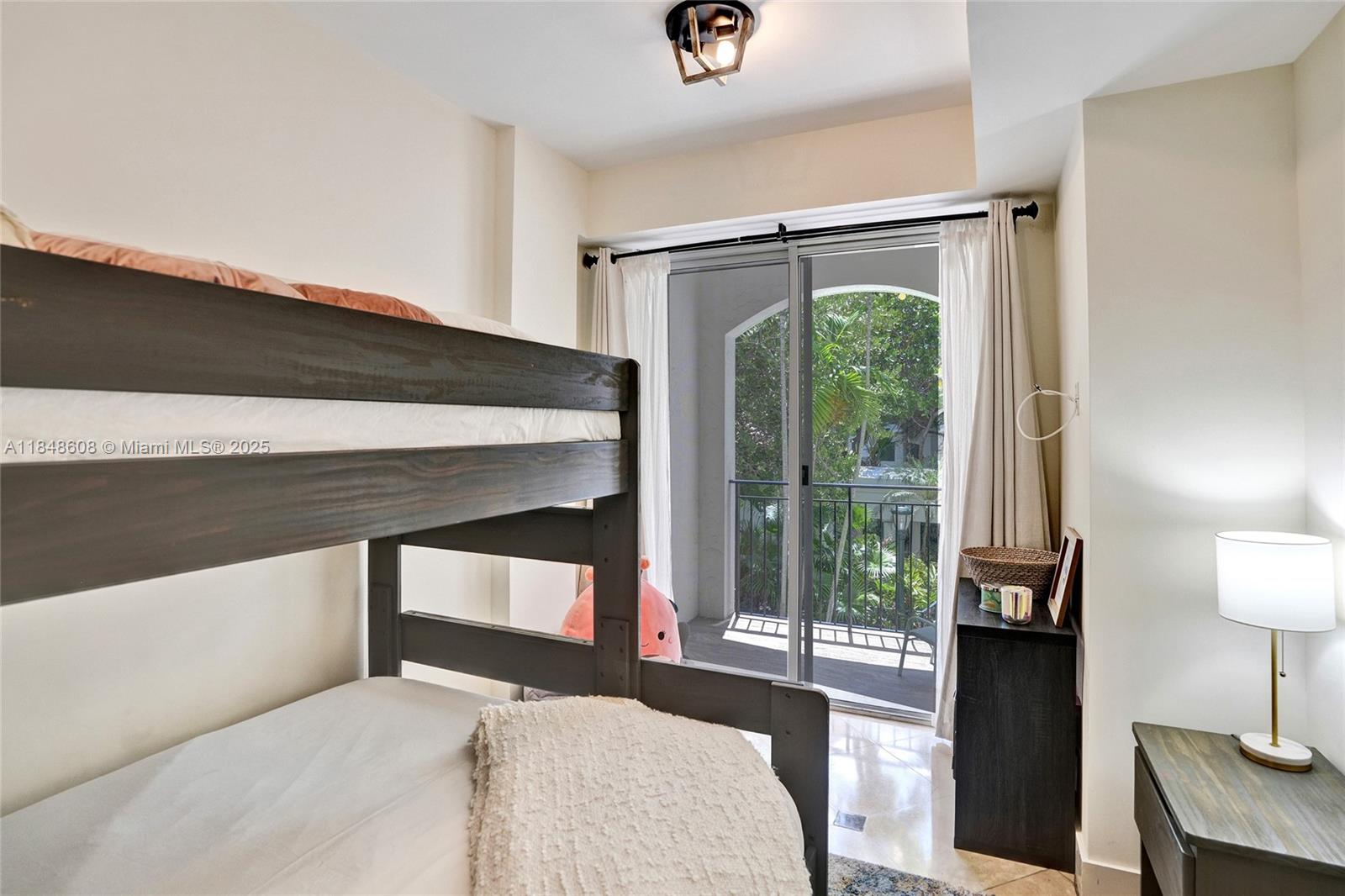 MEDITERRANEAN VILLAGE CON - Residential