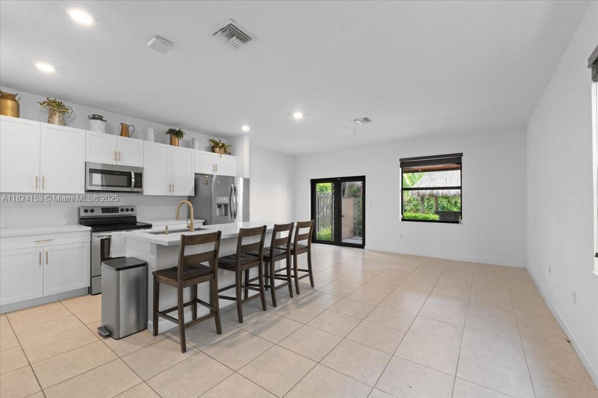 25041 SW 108th Ave