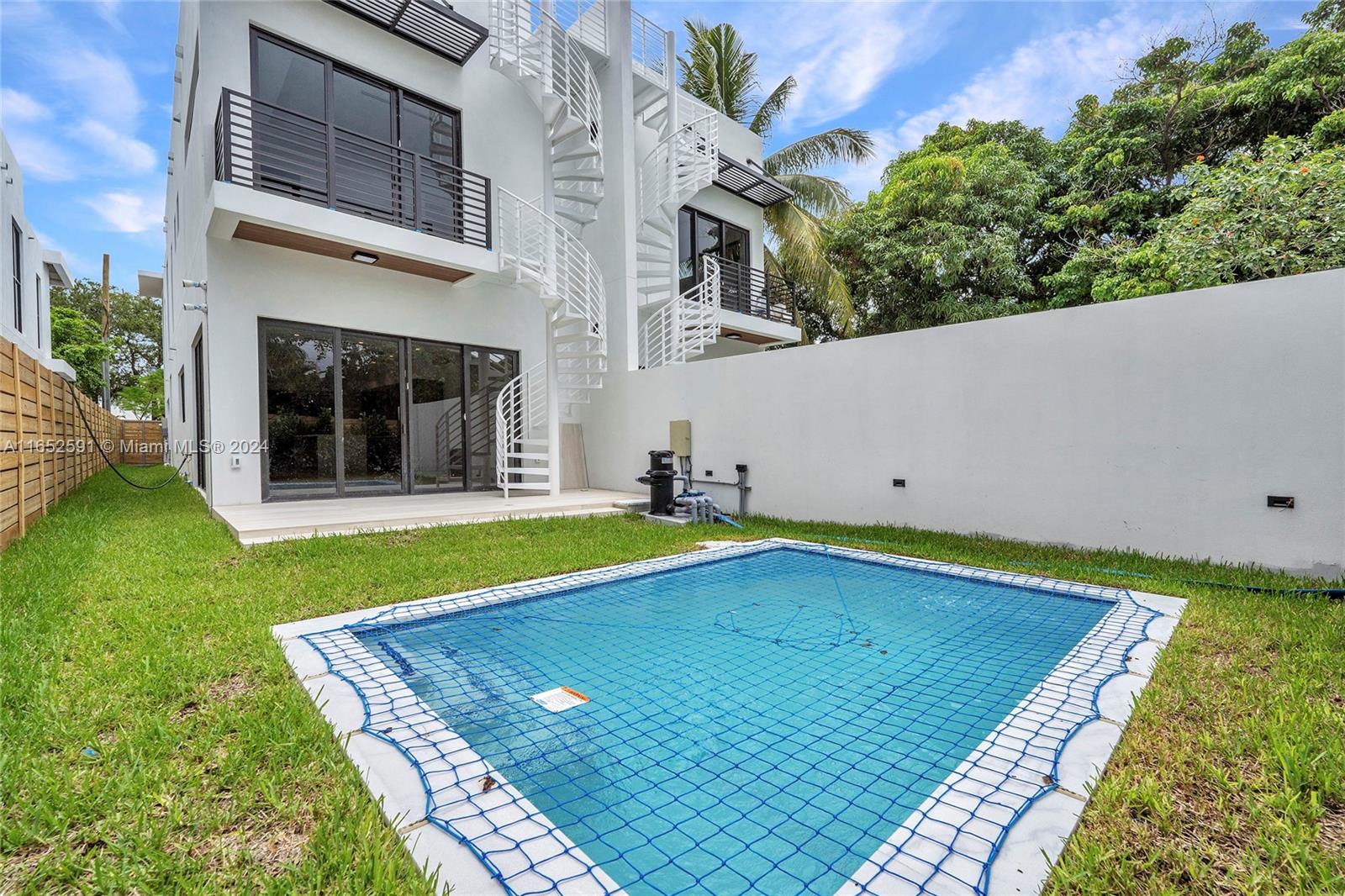 SHENANDOAH - Residential