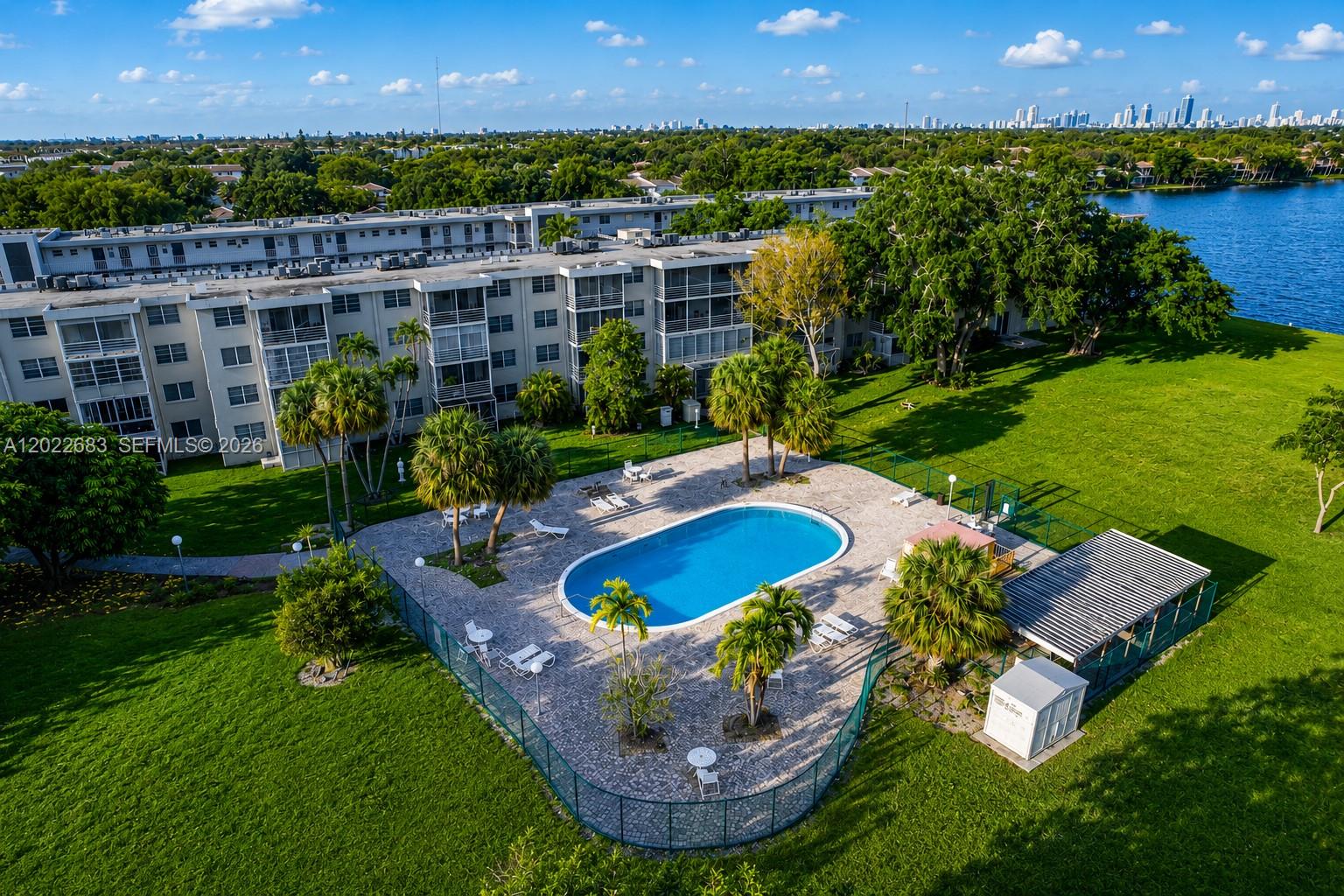 ROYAL OAKS CONDO - Residential