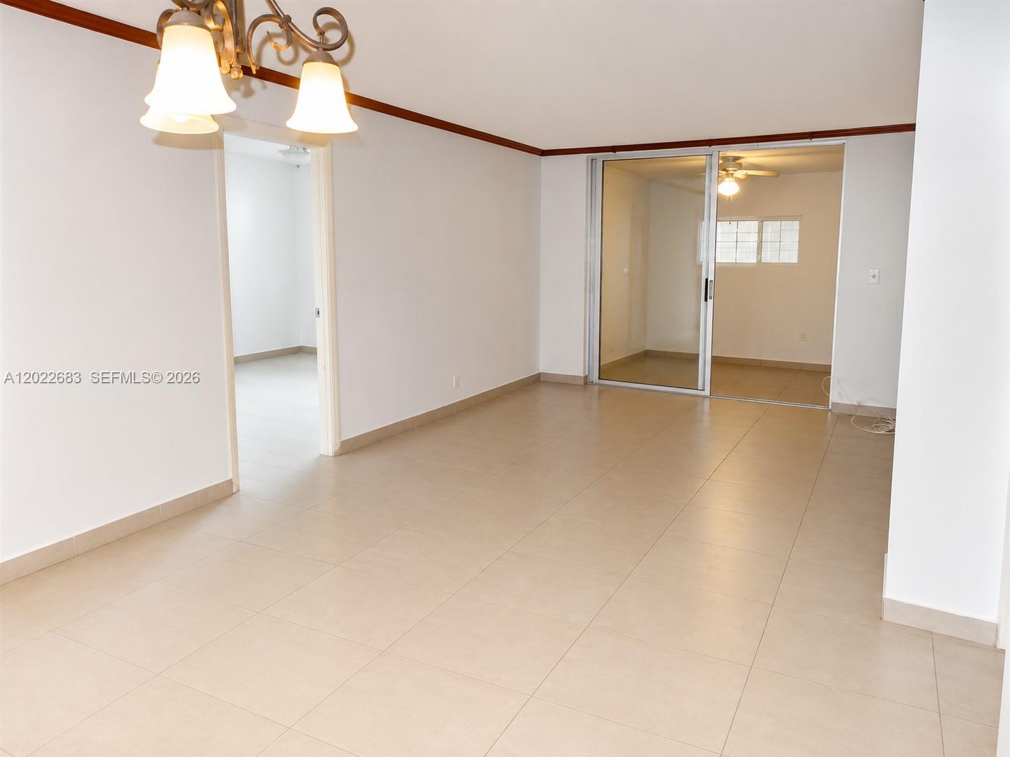 ROYAL OAKS CONDO - Residential