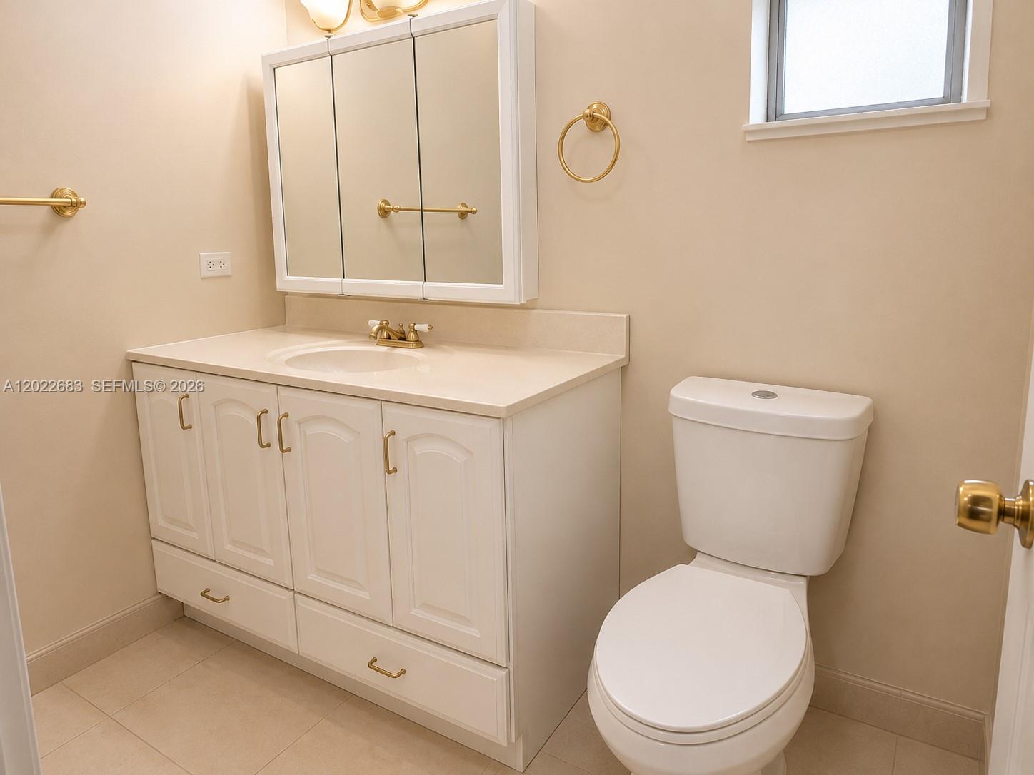 ROYAL OAKS CONDO - Residential