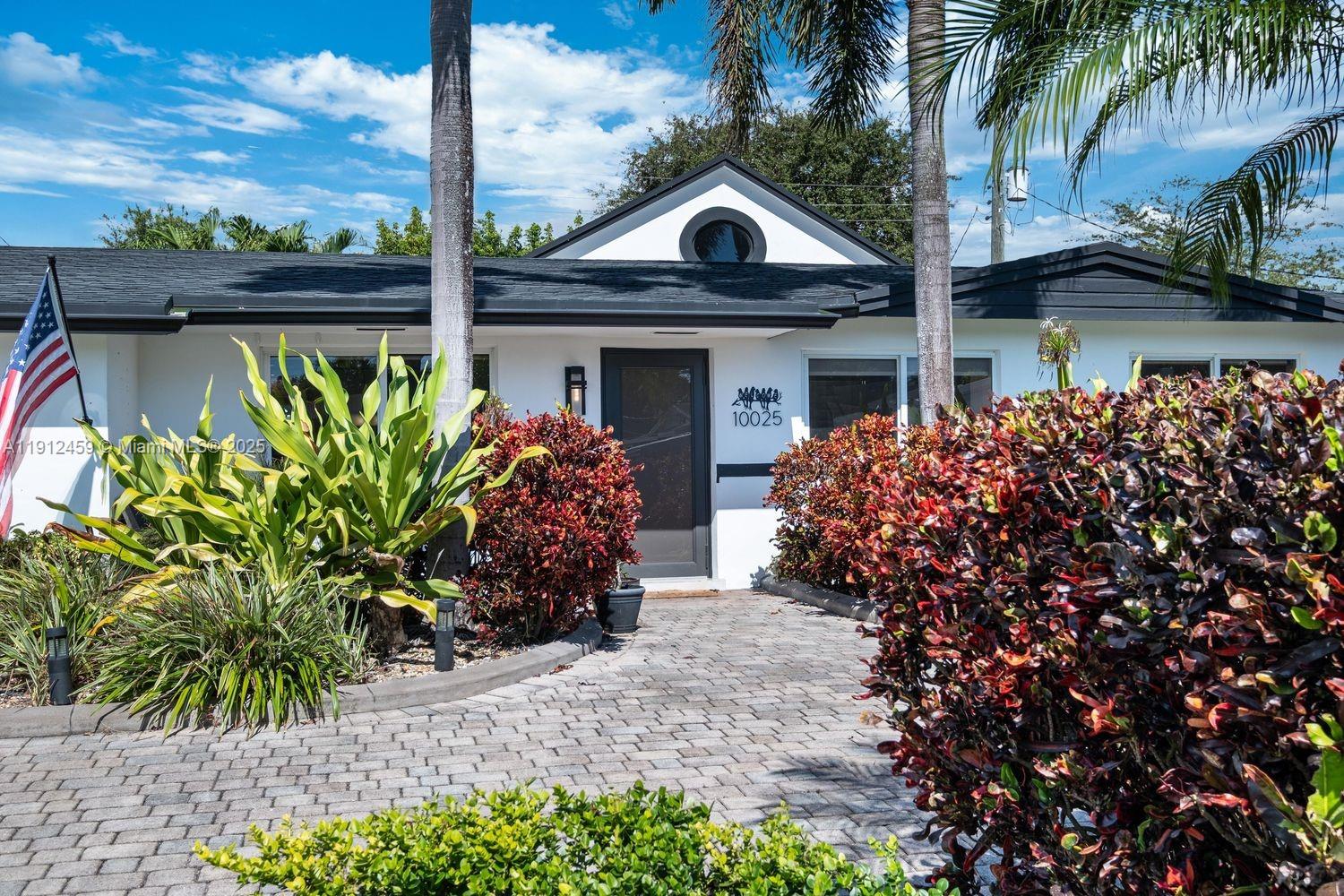 HEFTLER HOMES SUNSET PARK - Residential