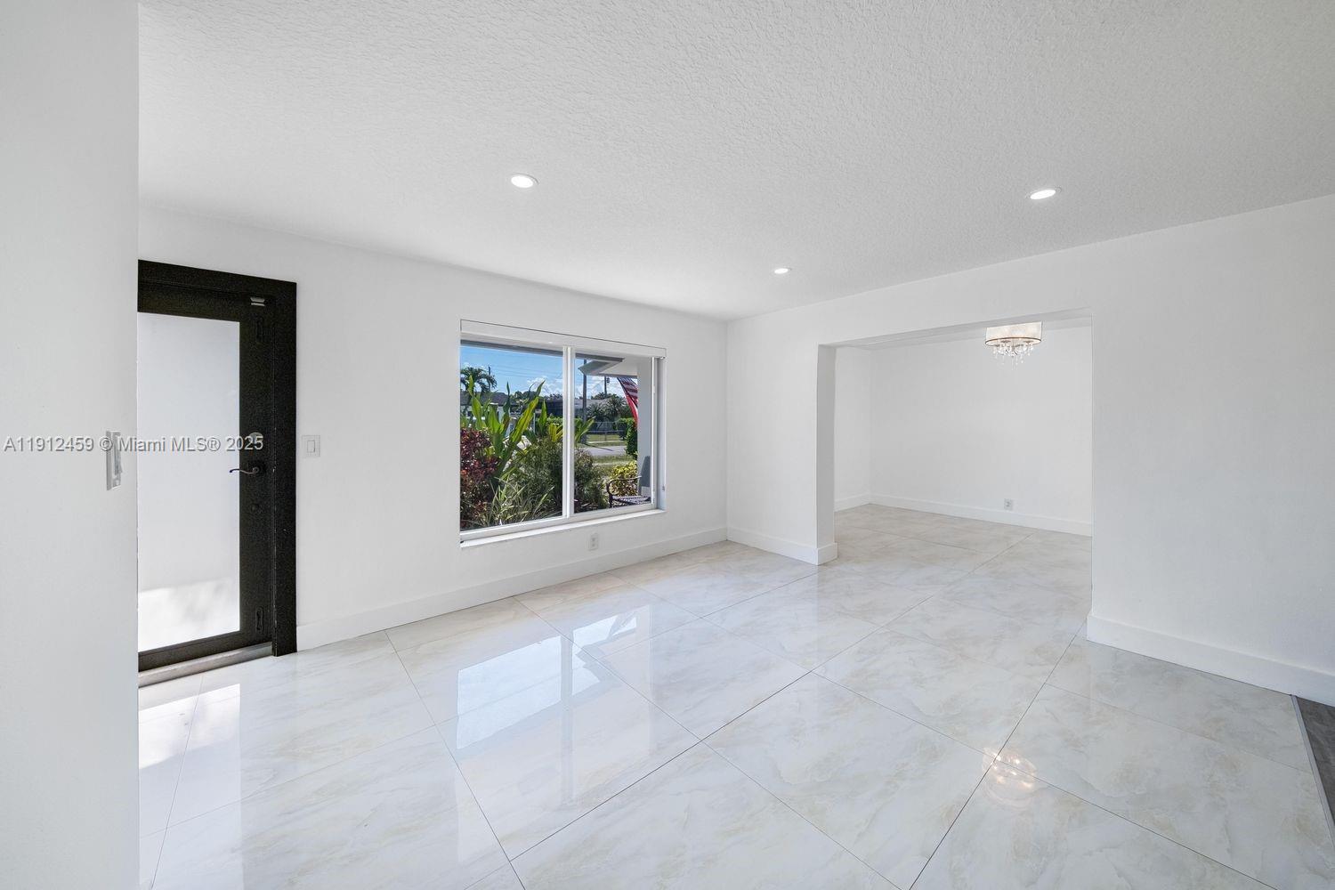 HEFTLER HOMES SUNSET PARK - Residential