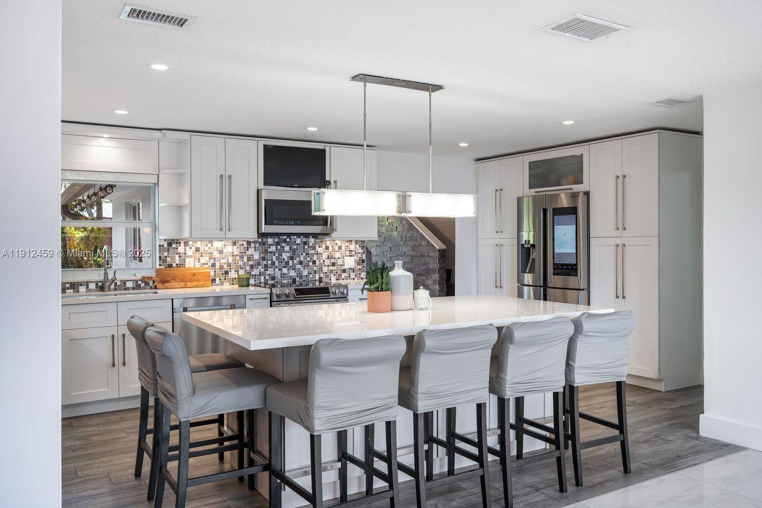 HEFTLER HOMES SUNSET PARK - Residential