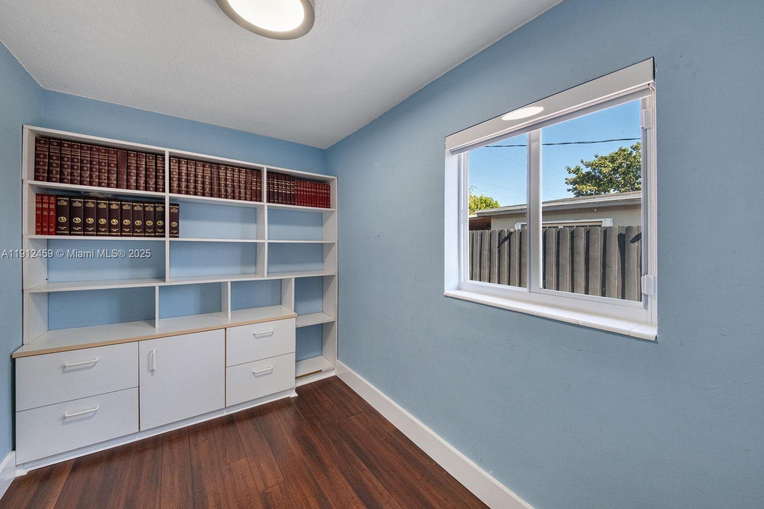 HEFTLER HOMES SUNSET PARK - Residential