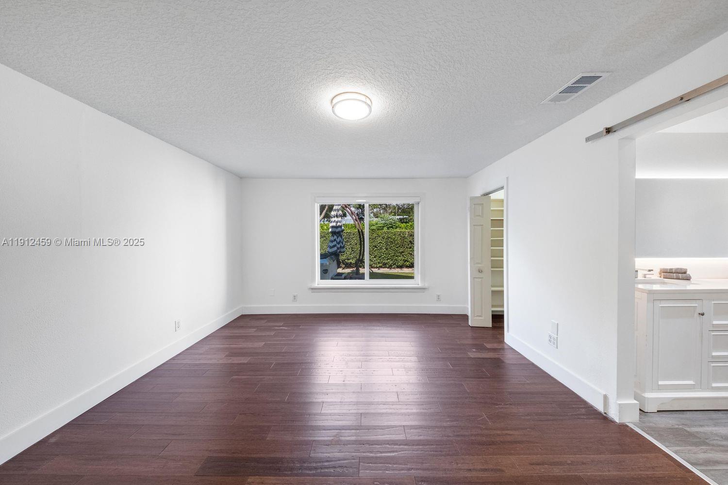 HEFTLER HOMES SUNSET PARK - Residential