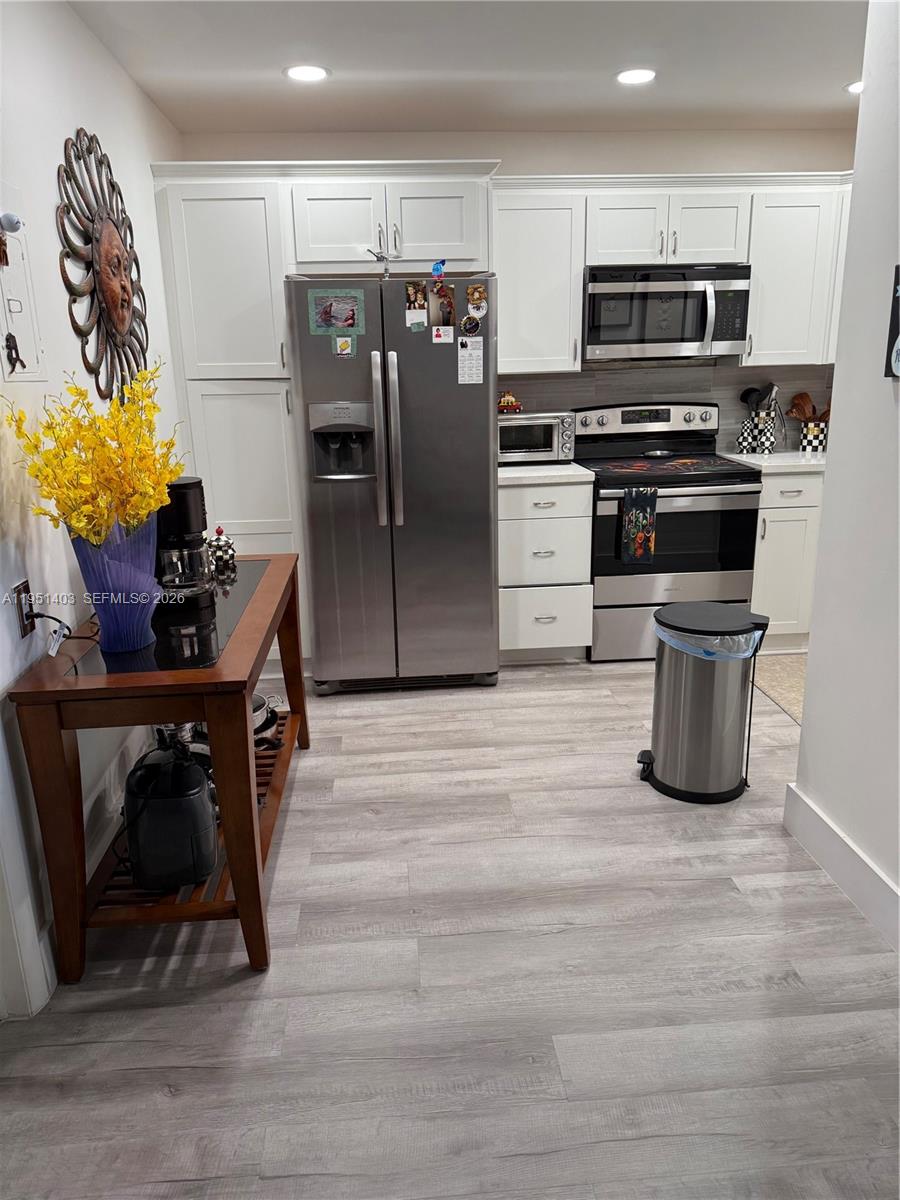 HOLLYBROOK GOLF - Residential