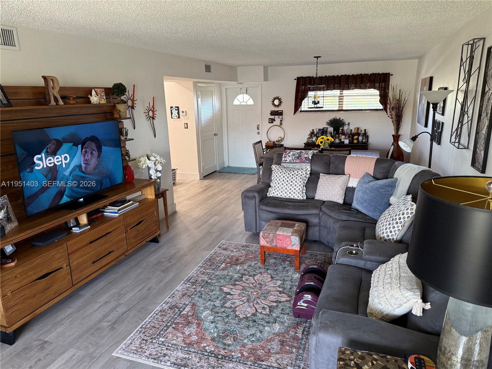 HOLLYBROOK GOLF - Residential