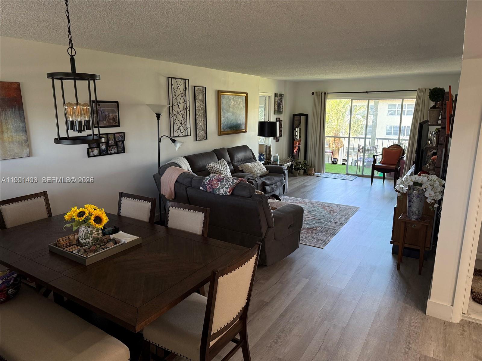 HOLLYBROOK GOLF - Residential