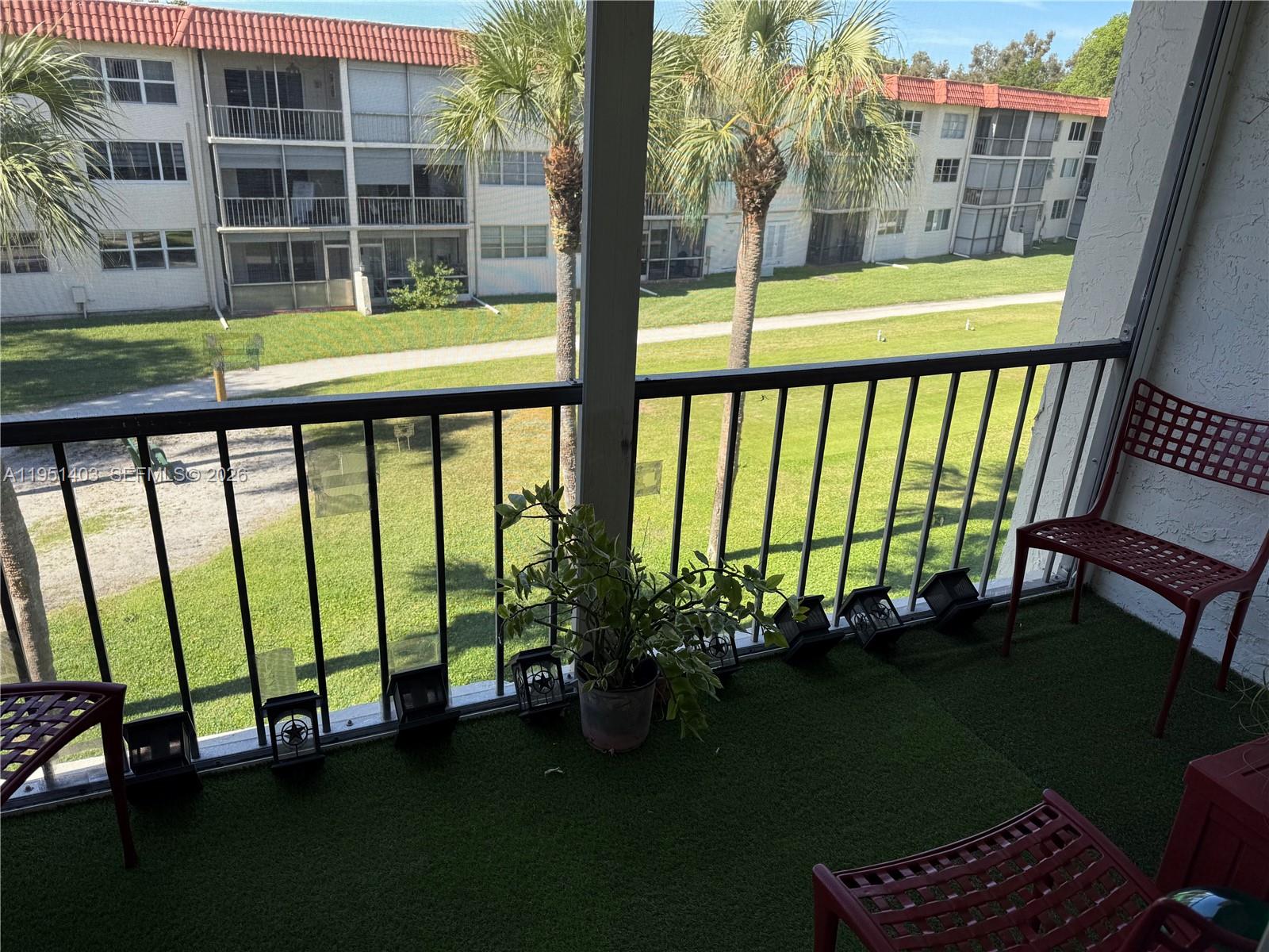 HOLLYBROOK GOLF - Residential