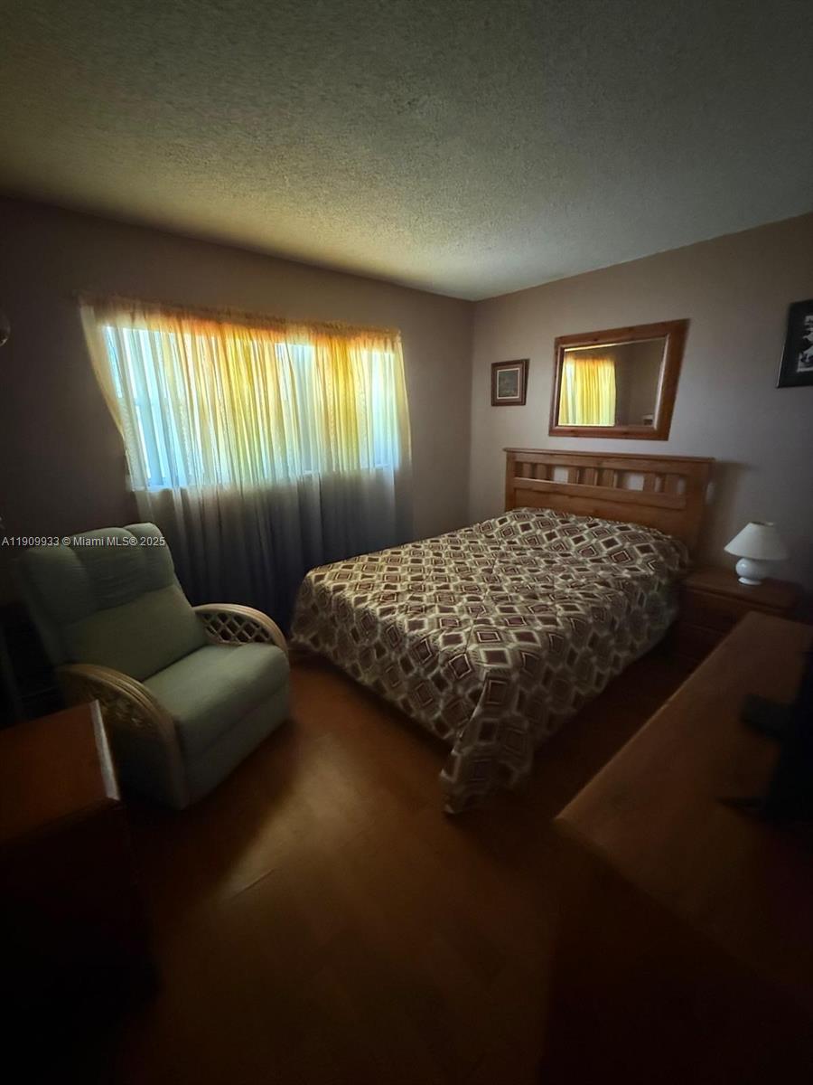 SUNRISE LAKES 57 CONDO - Residential Lease