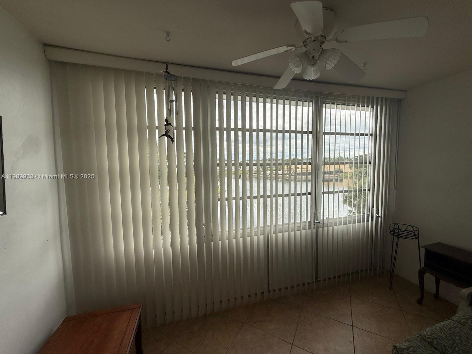 SUNRISE LAKES 57 CONDO - Residential Lease