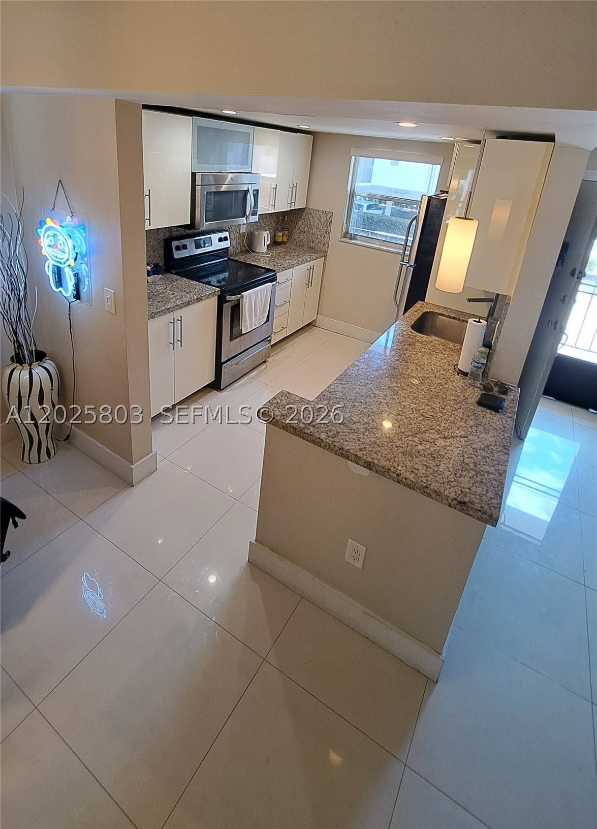 201 178th Dr 209, Sunny Isles Beach FL 33160