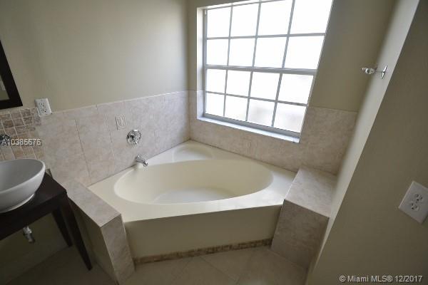 FOREST LAKES ESTATES SEC - Residential Lease