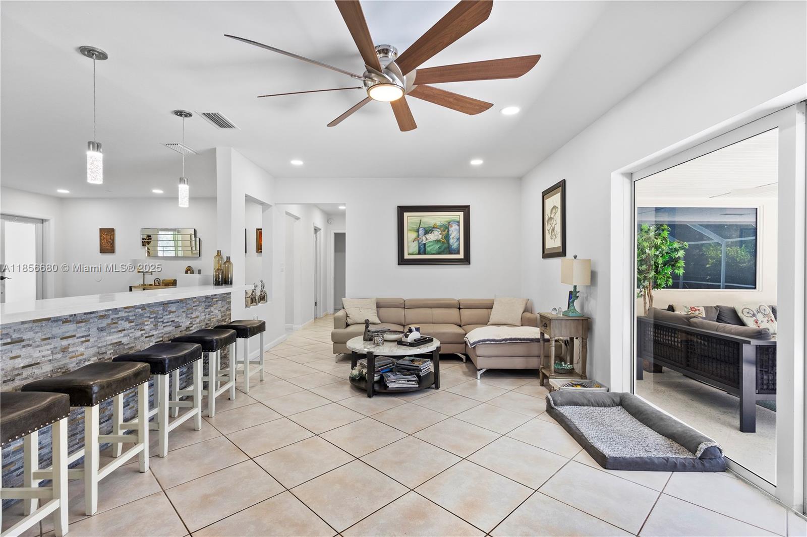 THE OAKS - Residential