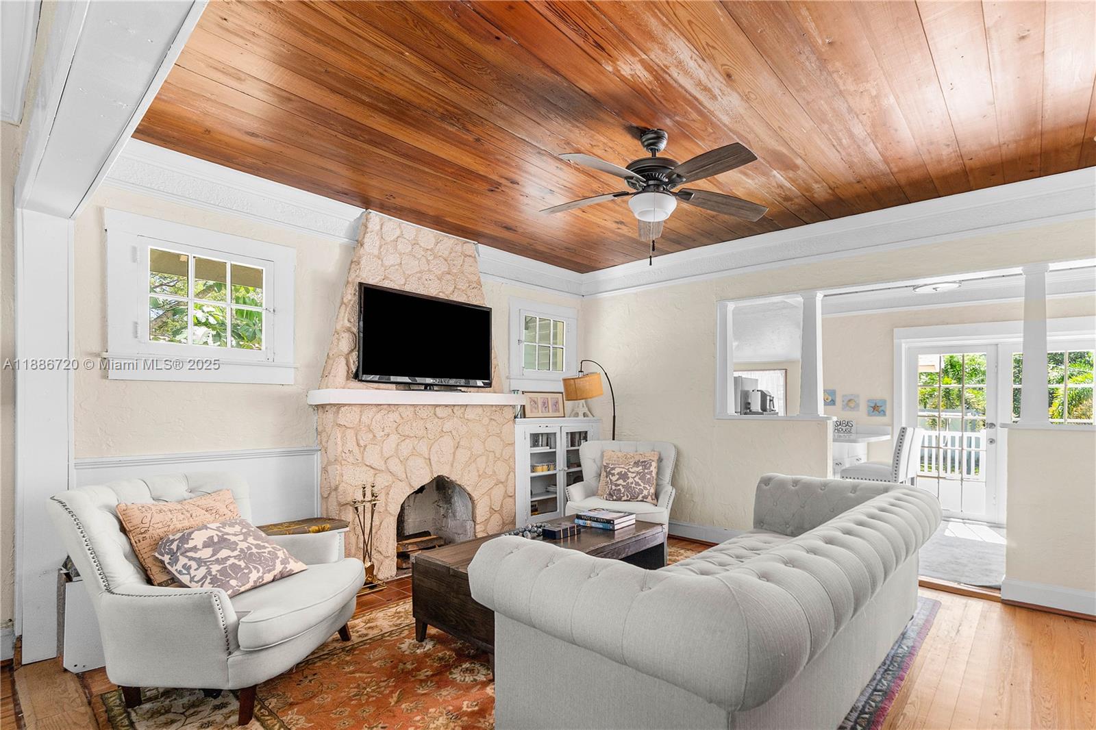 GRANDVIEW HEIGHTS - Residential