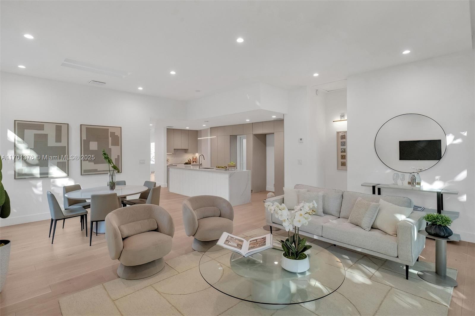 GRIFFINS SUB - Residential