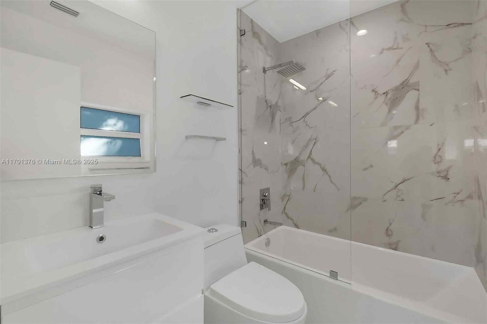 GRIFFINS SUB - Residential