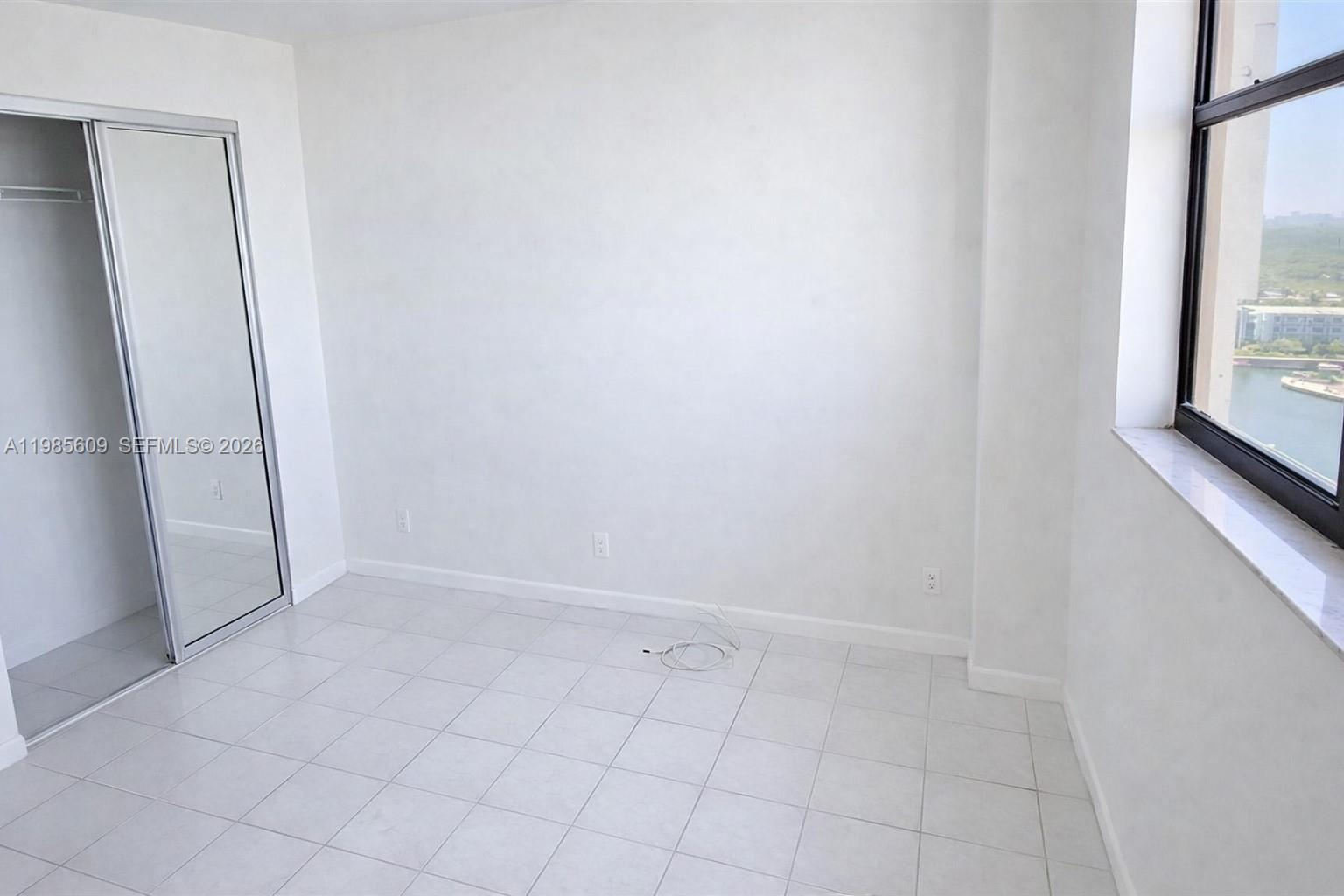 WINSTON TOWERS 700 CONDO - Residential Lease