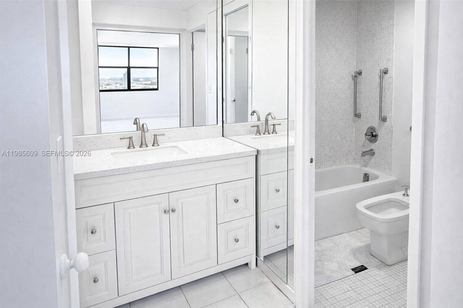 WINSTON TOWERS 700 CONDO - Residential Lease